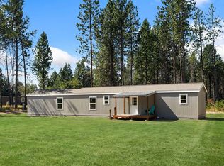 195 Davis Rd, Sagle, ID 83860