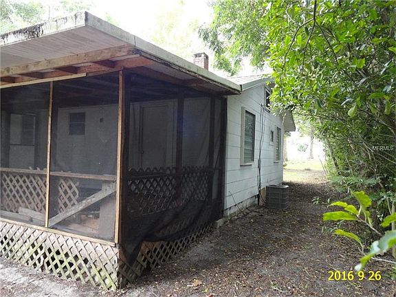 2nd image of 1240 W Hubbard Ave