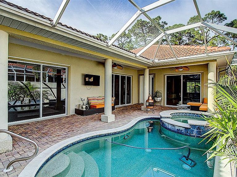 1st image of 13965 Avon Park Cir