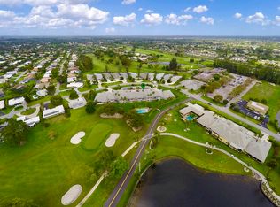 192 Orange Tree Dr, Atlantis, FL 33462