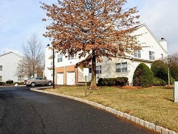 2nd image of 73 Kensington Dr #73