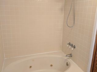 555 N 8th St, Middletown, IN 47356