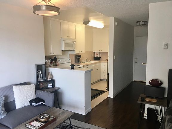 2nd image of 17311 Castellammare Dr APT 2B