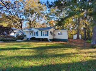 7156 S Sweetwater Rd, Lithia Springs, GA 30122