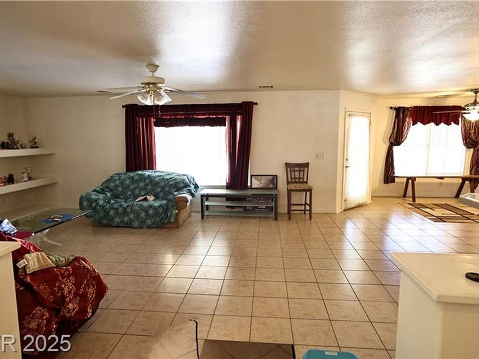 1st image of 2751 S Dandelion St
