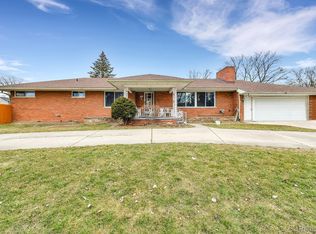 4669 Hayden St, Warren, MI 48091