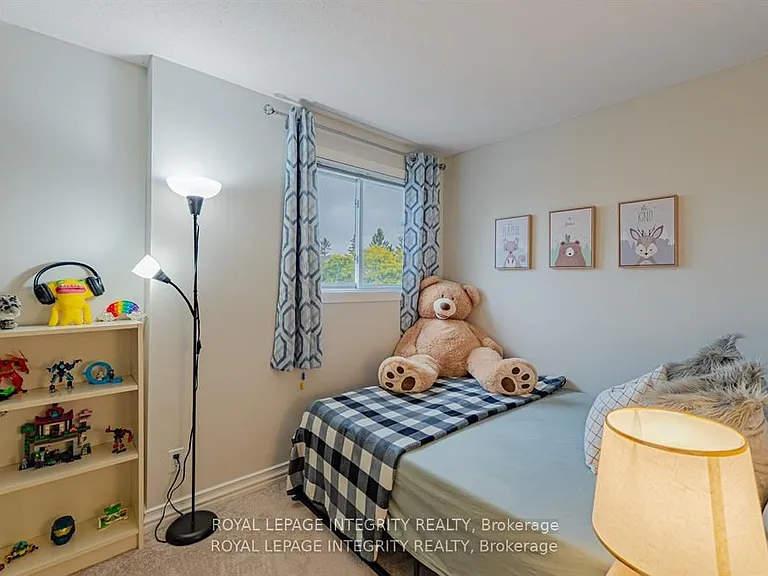 400 Fenerty Ct #5 — Photo 28