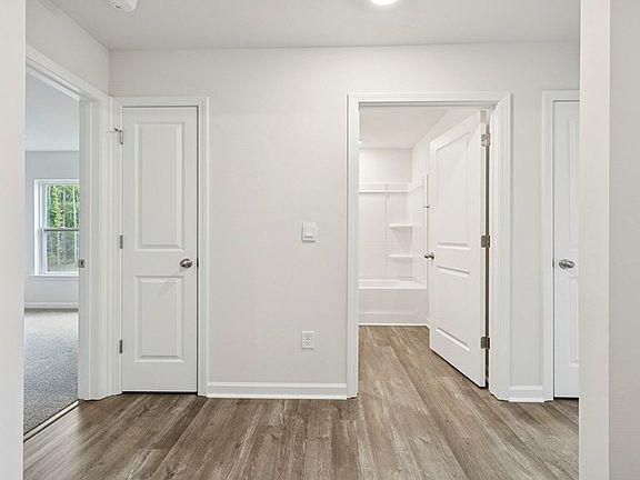 5th image of 225 Pristine Dr