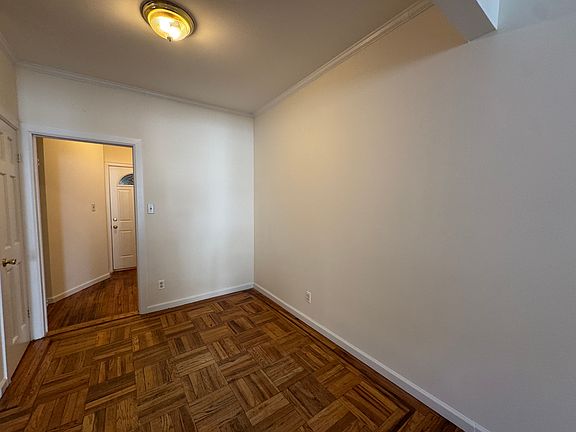 4th image of 87-18 87th St #1R