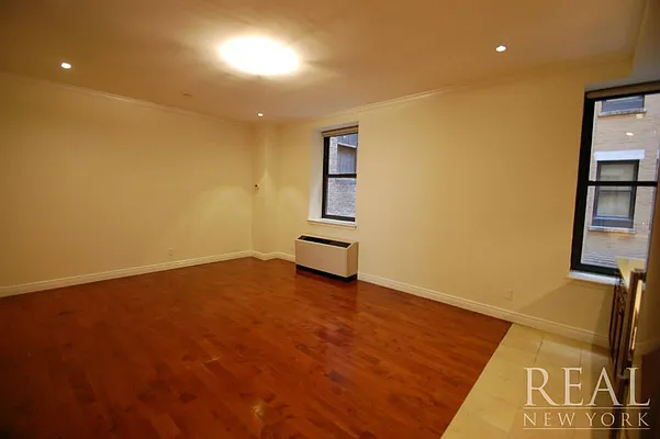 Rented by REAL New York | media 12