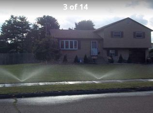 82 Hartz Lane, East Hartford, CT 06118