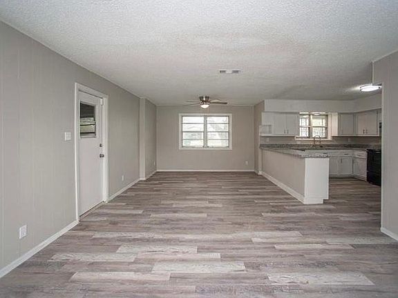 3rd image of 316 Pear St