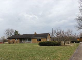 6408 Meese Rd NE, Alliance, OH 44601