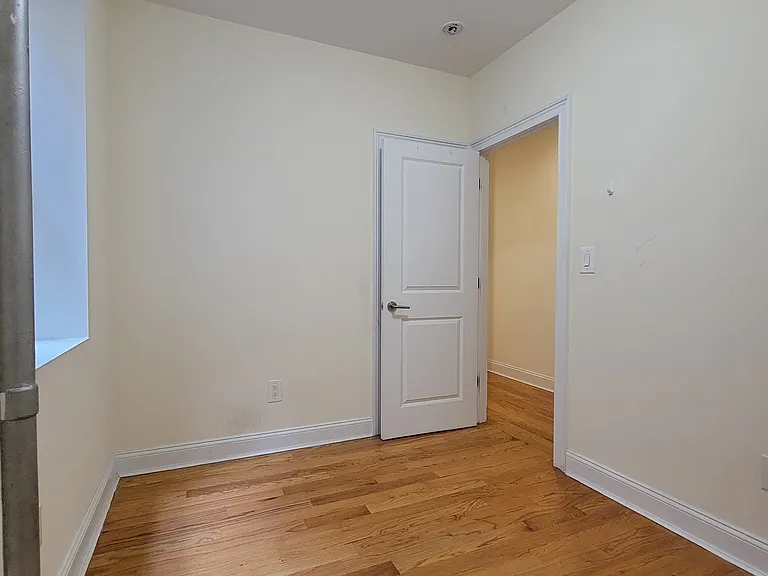 3143 Broadway #2A — Photo 8