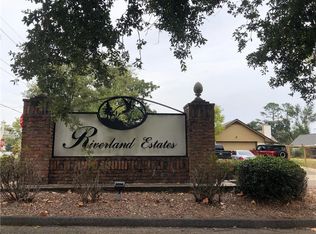 158 Holly Dr, La Place, LA 70068