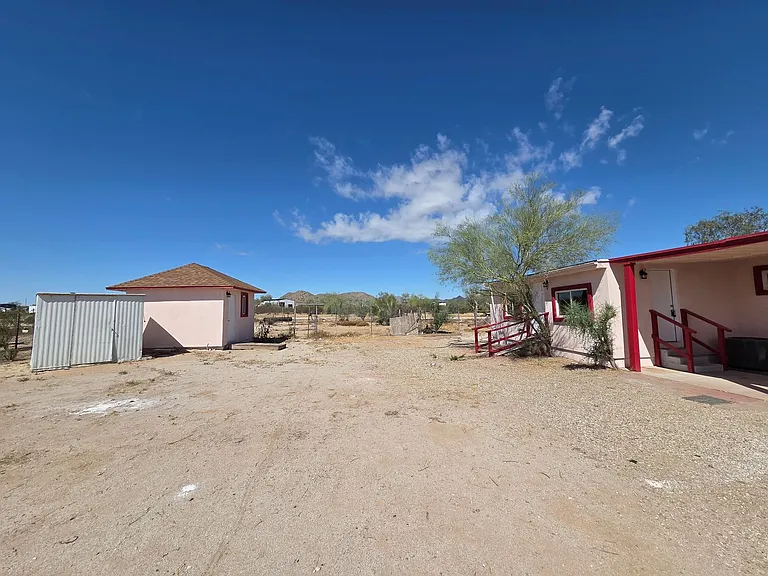 1469 W Virgil Dr — Photo 5