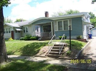 1337 E Lawrence St, Decatur, IL 62521