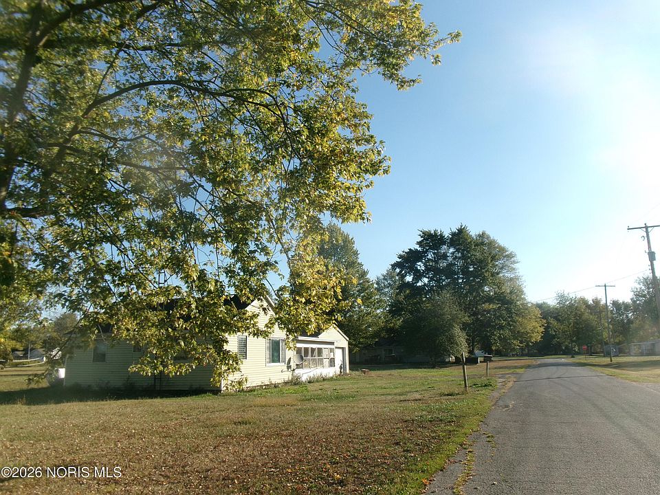 1st image of 400 W Elm St #Ol-18
