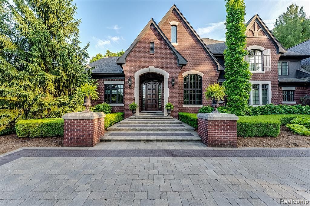 2557 Charnwood Dr, Troy, MI 48098 Zillow