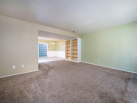 4th image of 24205 La Glorita Cir