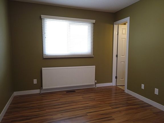 4th image of 10235A 107th Ave