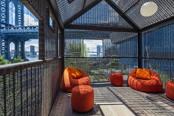 Sold by Extell Marketing Group | media 20