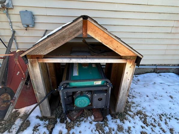 310 S Ohio St, Remington, IN 47977