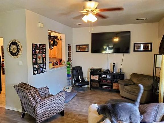 4th image of 1524-26 Franklin Ave