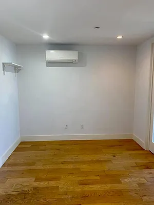 Rented by Lodger Corp | media 4