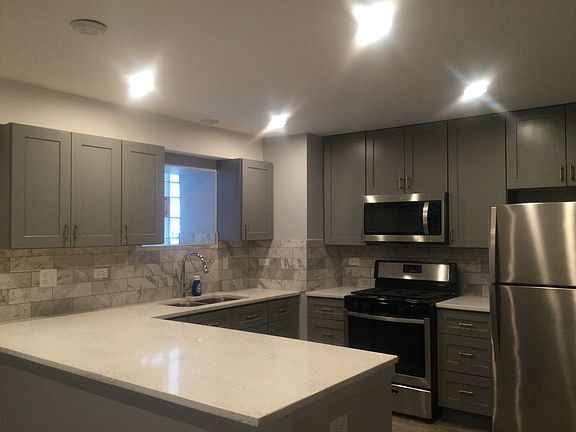 3rd image of 6529 S Minerva Ave #Gs