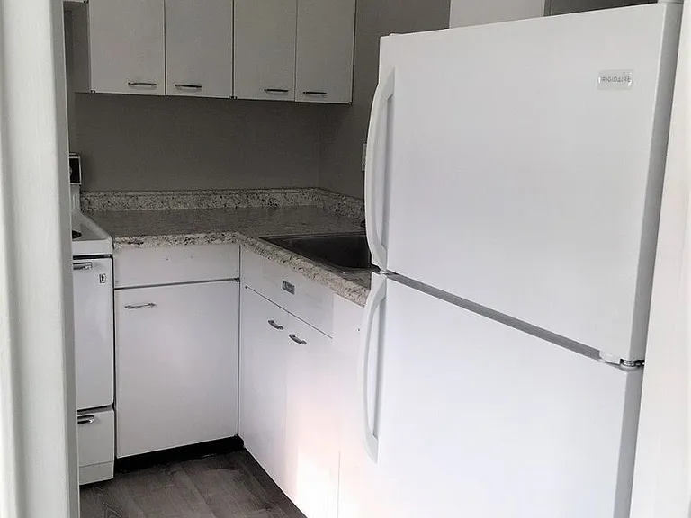 The Heights Apartments - Sunnyside, WA — Photo 6