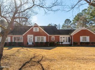 634 Whitehall Rd, Whiteville, NC 28472