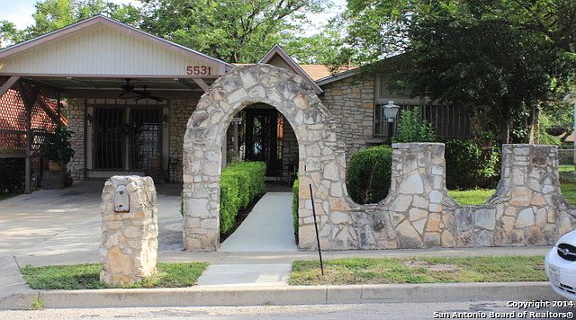 1st image of 5531 Greenside Dr