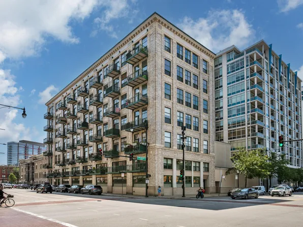 1801 S Michigan Ave APT 507, Chicago, IL 60616
