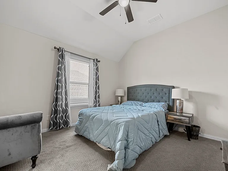 622 Newchester Dr — Photo 31