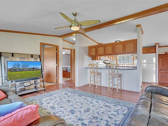 5th image of 5385 Dean Rd