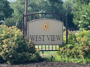 18 New Castle Ct, Ocean View, DE 19970