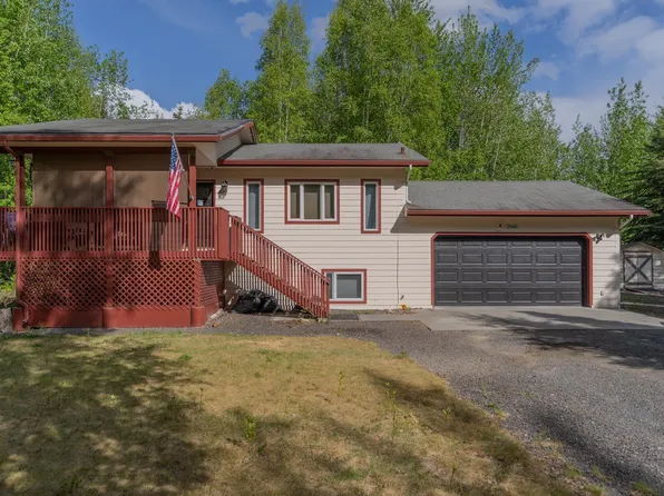2946 Cecile St, North Pole, AK 99705