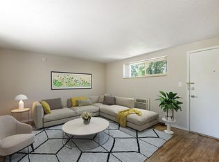 Park Breeze, Denver, CO 80206