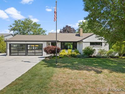 90 W Tuttle Rd, Ionia, MI, 48846