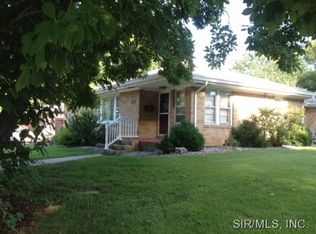 3501 Glenn Dr, Alton, IL 62002