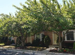 80 Winchester Ct, Reading, PA 19606