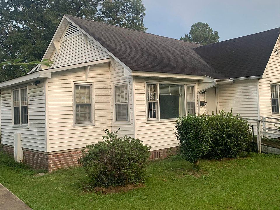 1st image of 208 Rhame St