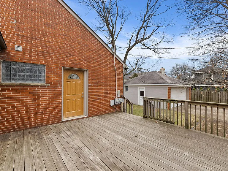 810 Chestnut St — Photo 19