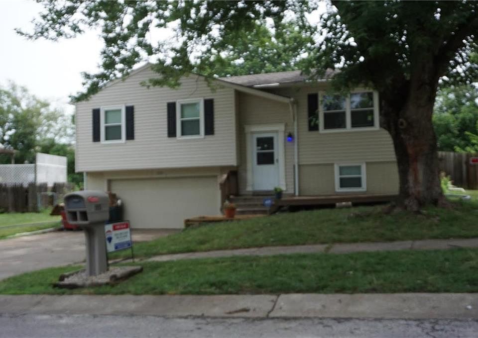 1st image of 1921 Indian Ave