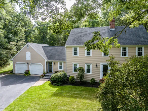 7 Harpers Hollow, East Sandwich, MA 02537