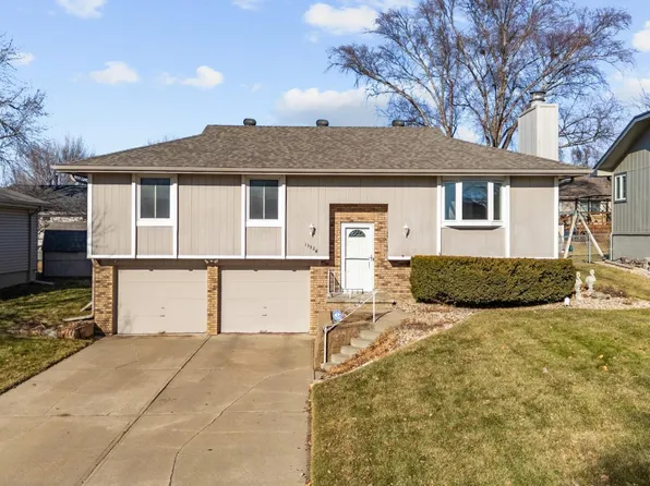 13524 Valley St, Omaha, NE 68144