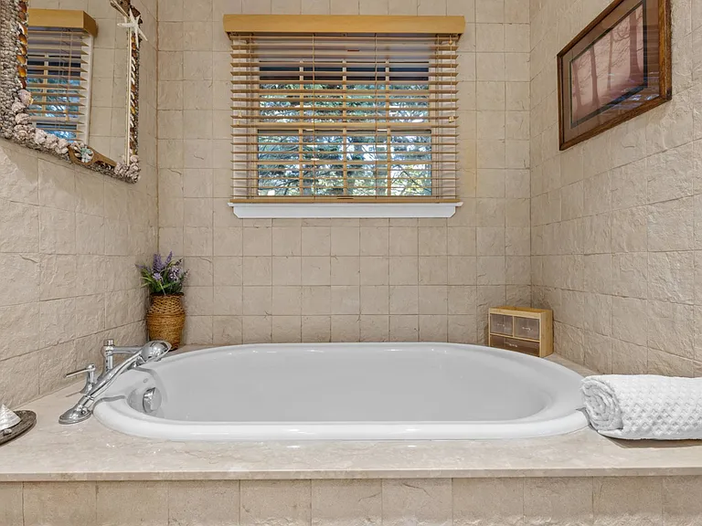 210 Treescape Dr — Photo 21