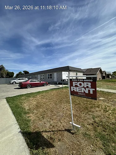 240 E Hanford Armona Rd Photo 1