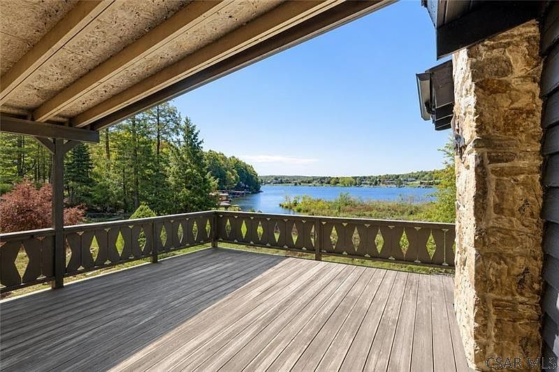 2nd image of 411 Peninsula Dr #D